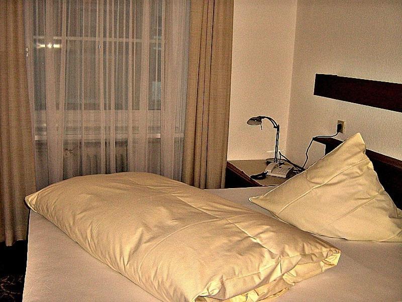 Hotel Restaurant Baeren Freudenstadt Chambre photo