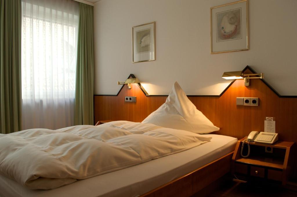 Hotel Restaurant Baeren Freudenstadt Extérieur photo